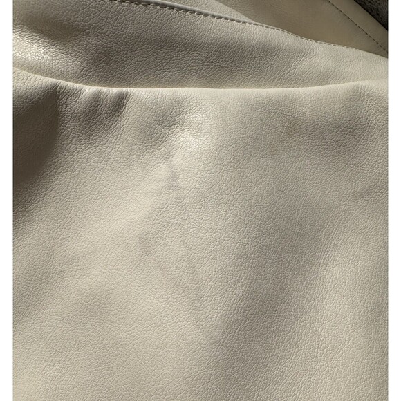 BlankNYC Moto Jacket Women Sz L Off-White Ivory Faux Leather Pockets Zippers NEW - Picture 5 of 5